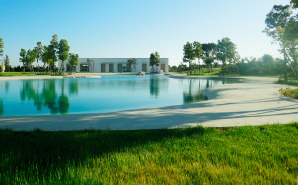 SYS Piscine Il lusso di imitare la natura Tecnologie innovative al servizio della sostenibilita ambientale